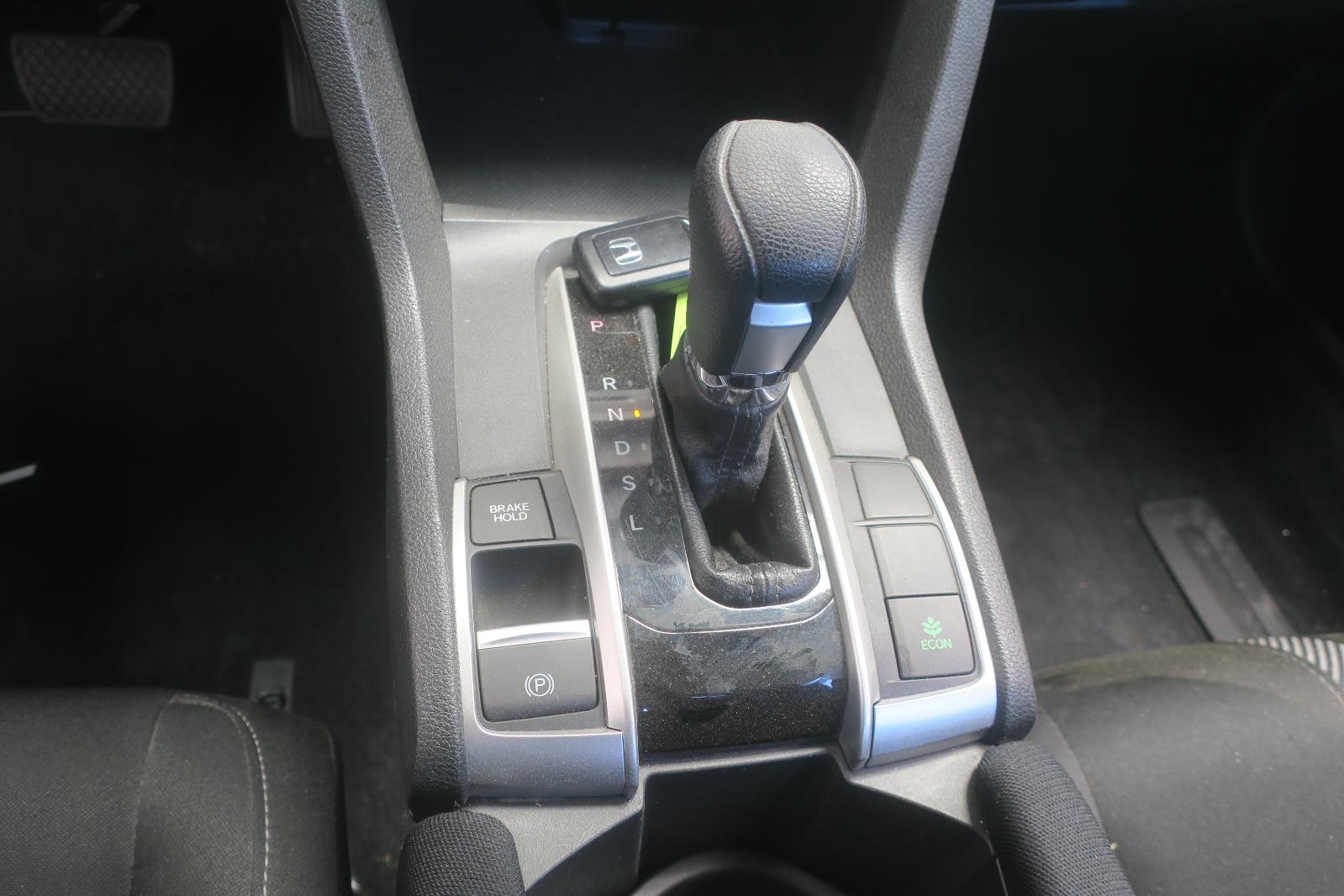 2016 Honda Civic -- Photo 12