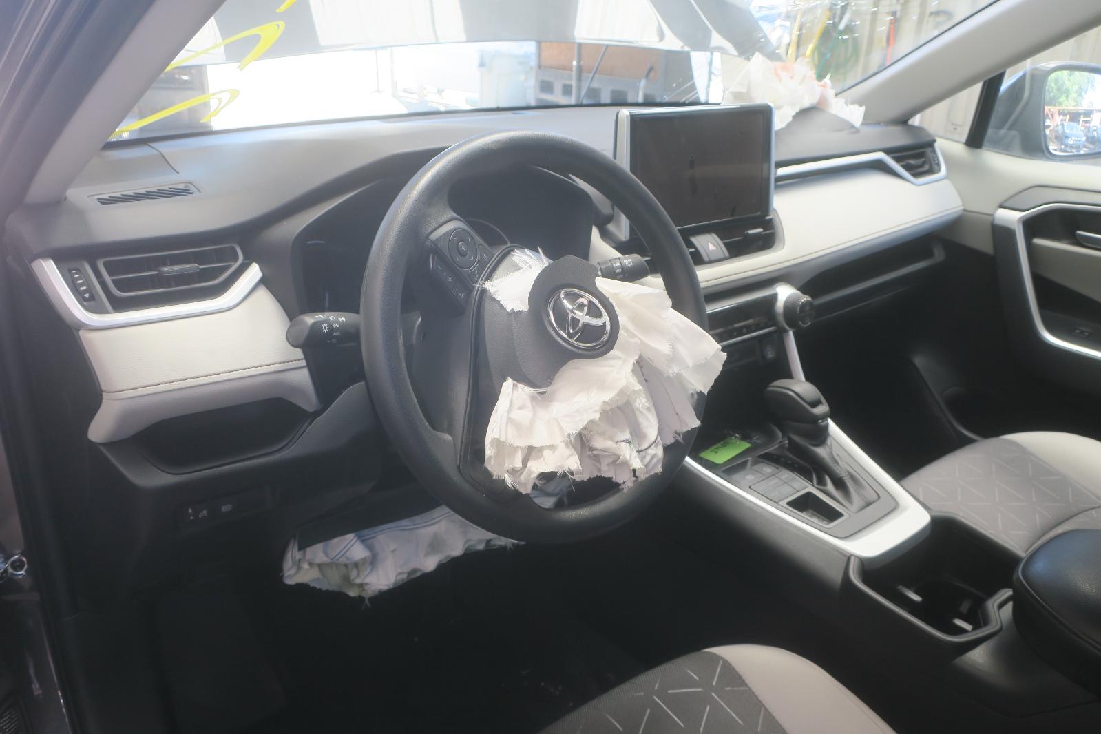 2024 Toyota Rav4 -- Photo 6