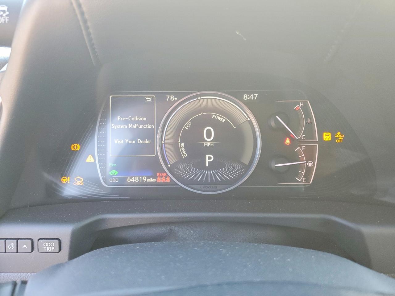 2021 Lexus ES 300h -- Photo 9