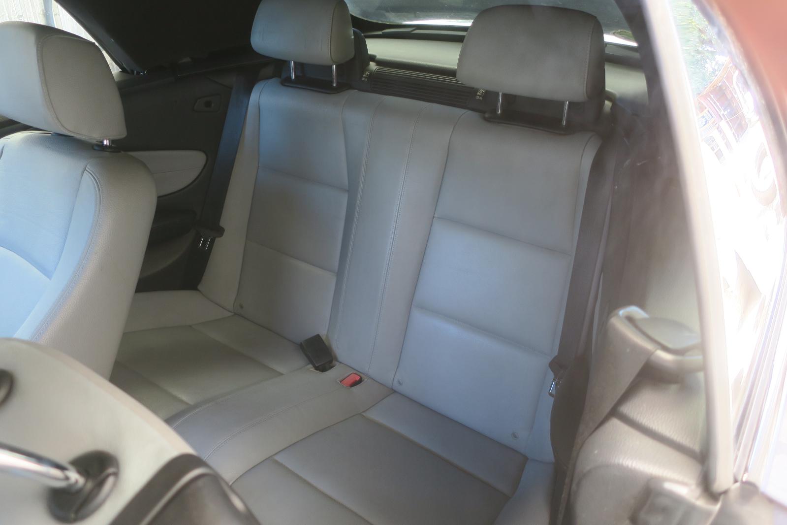 2011 BMW 135i -- Photo 8