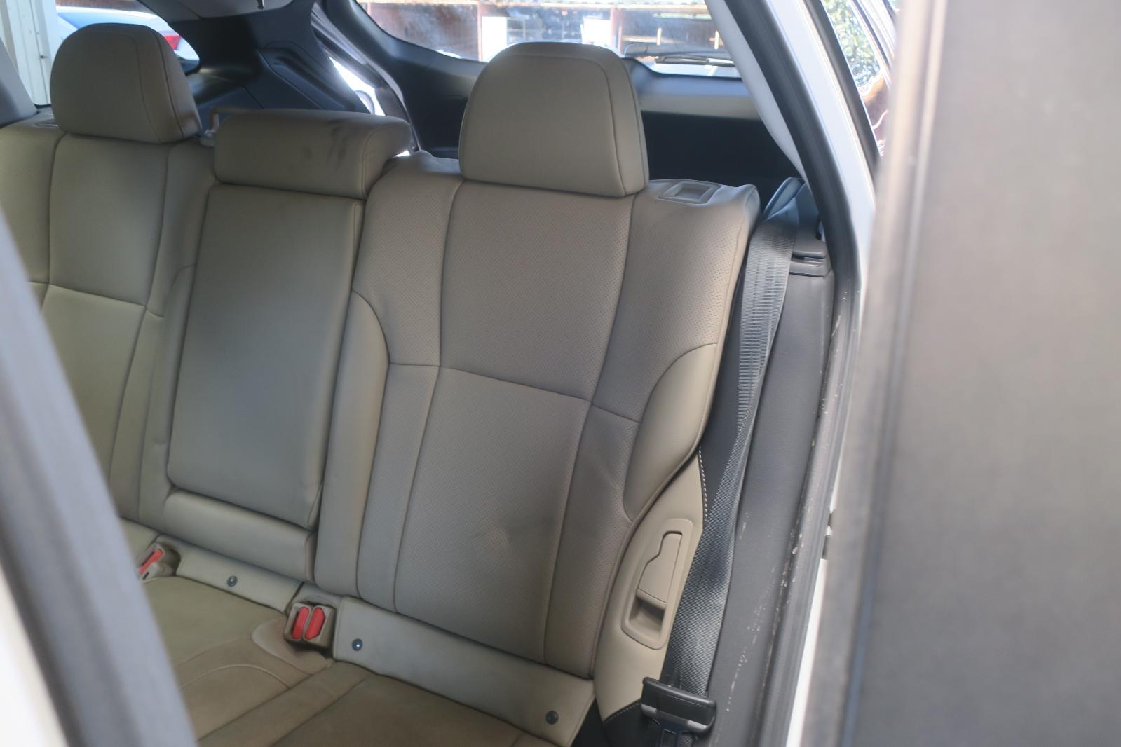 2020 Subaru Legacy -- Photo 9