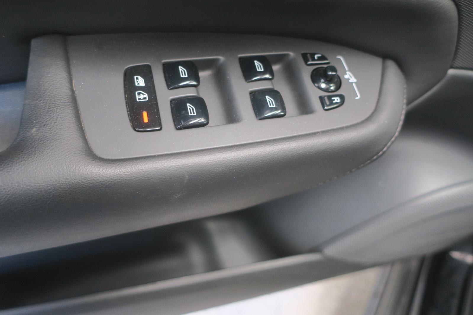 2024 Volvo XC90 -- Photo 10