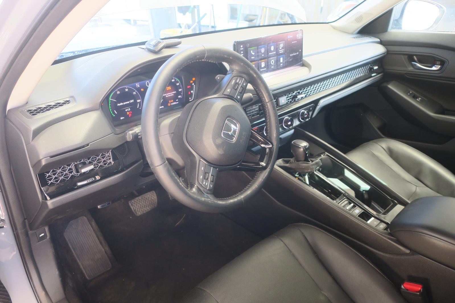 2023 Honda Accord -- Photo 6