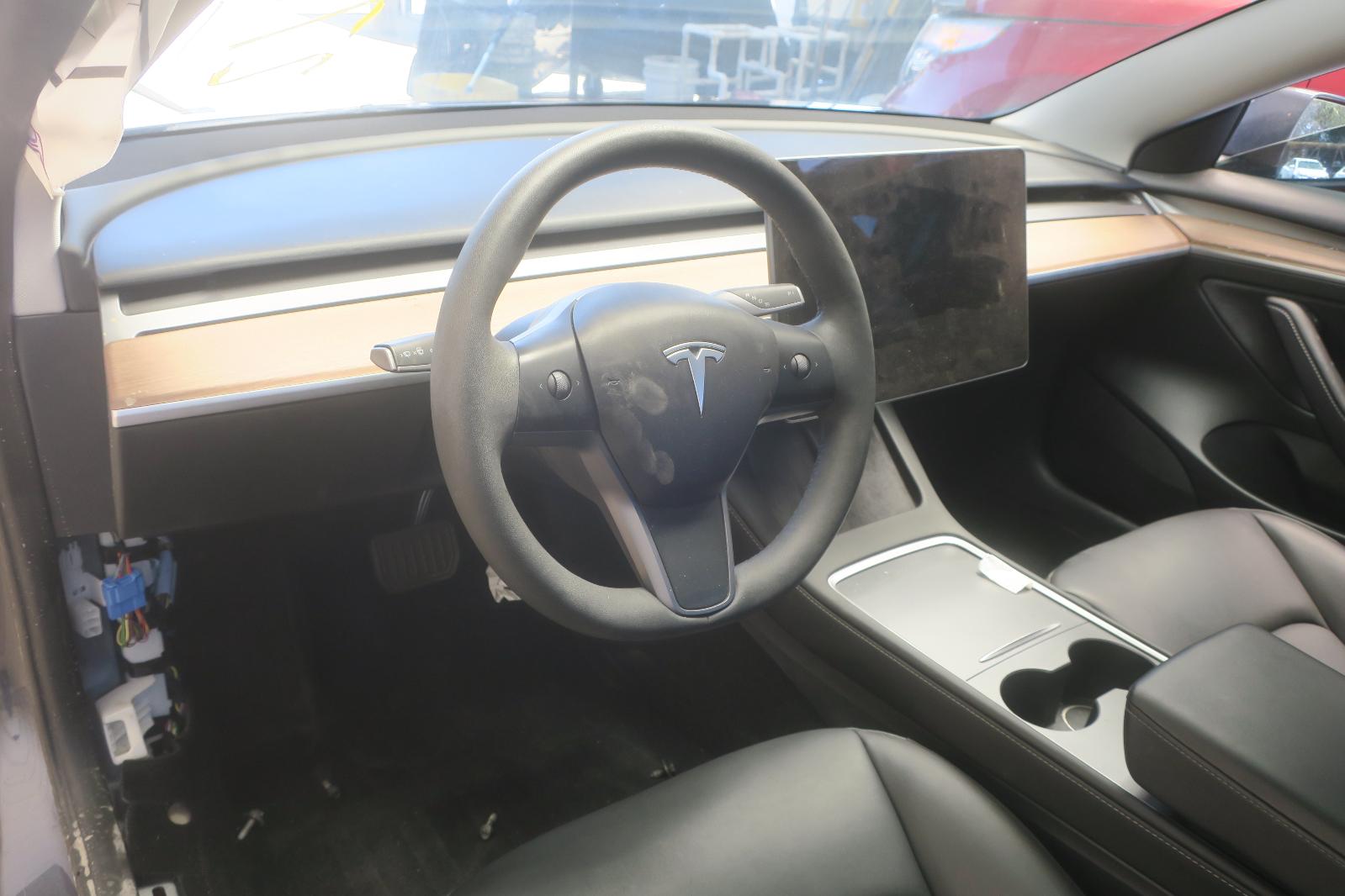 2023 Tesla Model 3 -- Photo 10