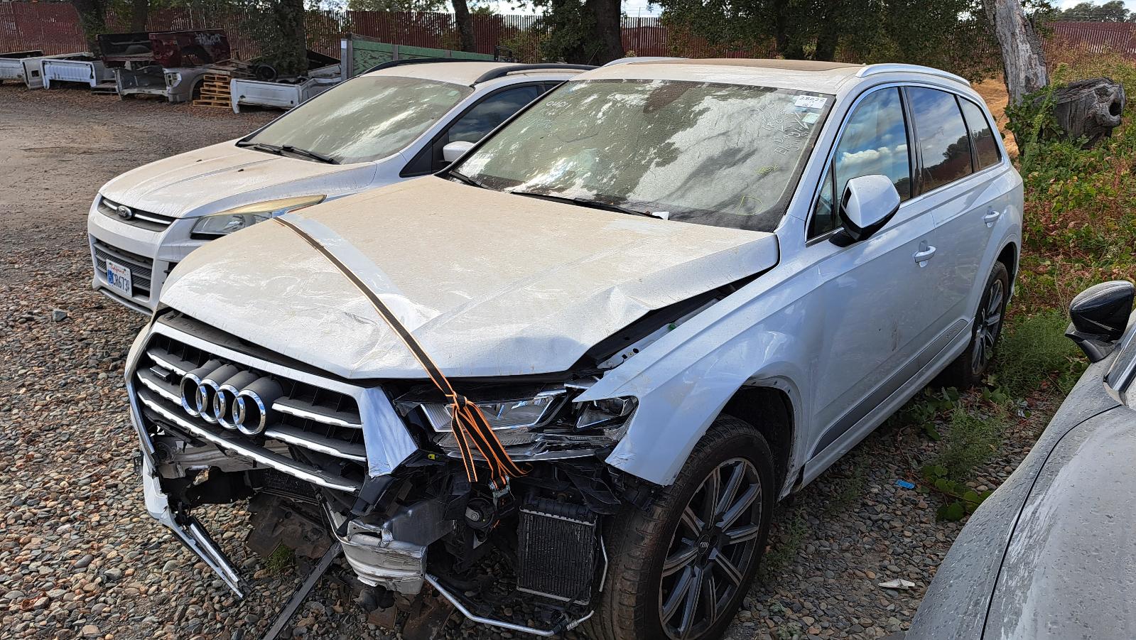 2017 Audi Q7 -- Photo 1
