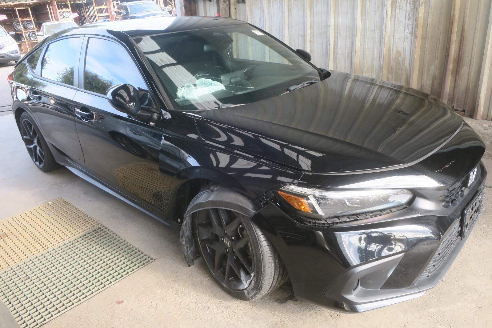 2023 Honda Civic -- Photo 4