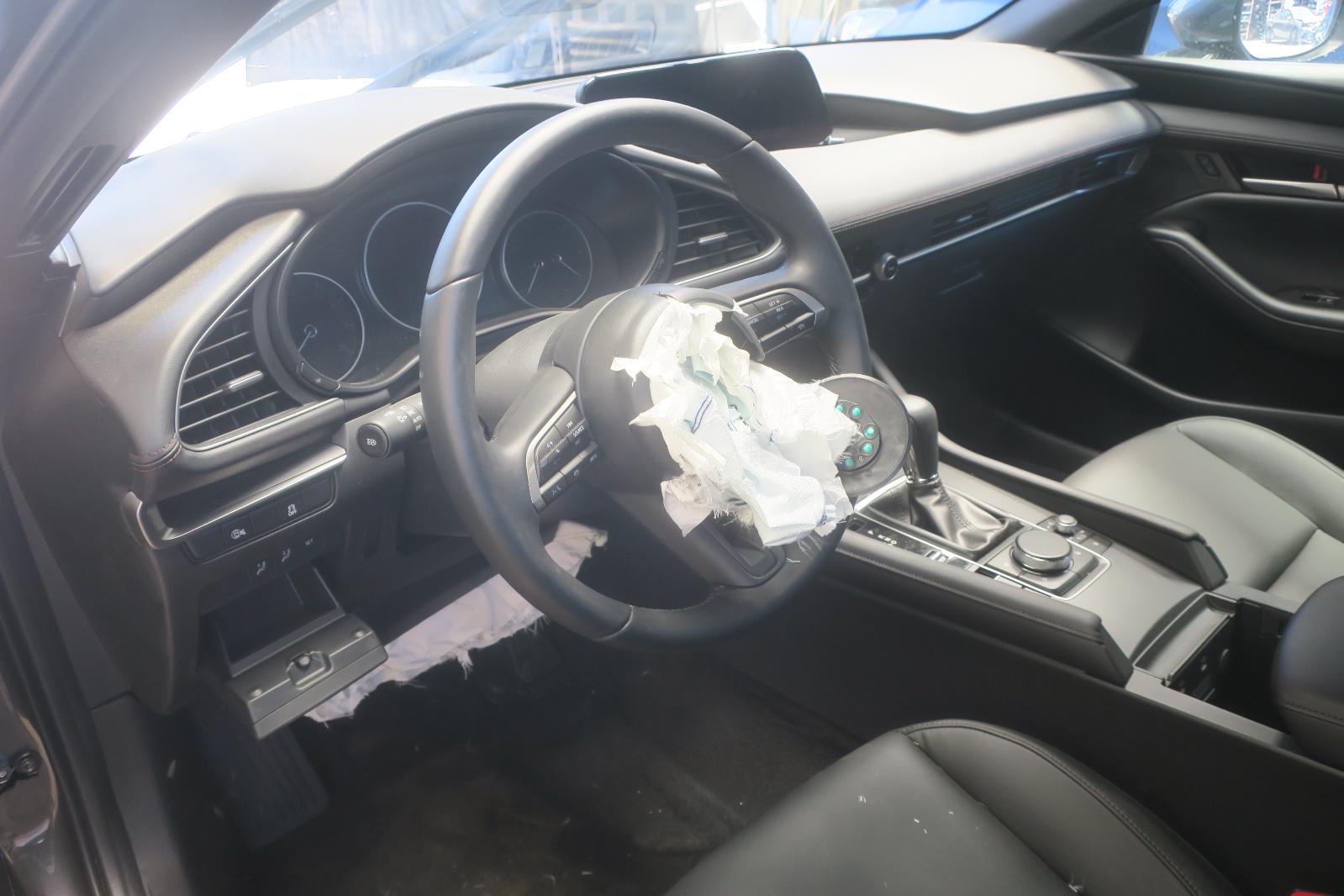 2026 Mazda Mazda3 -- Photo 6
