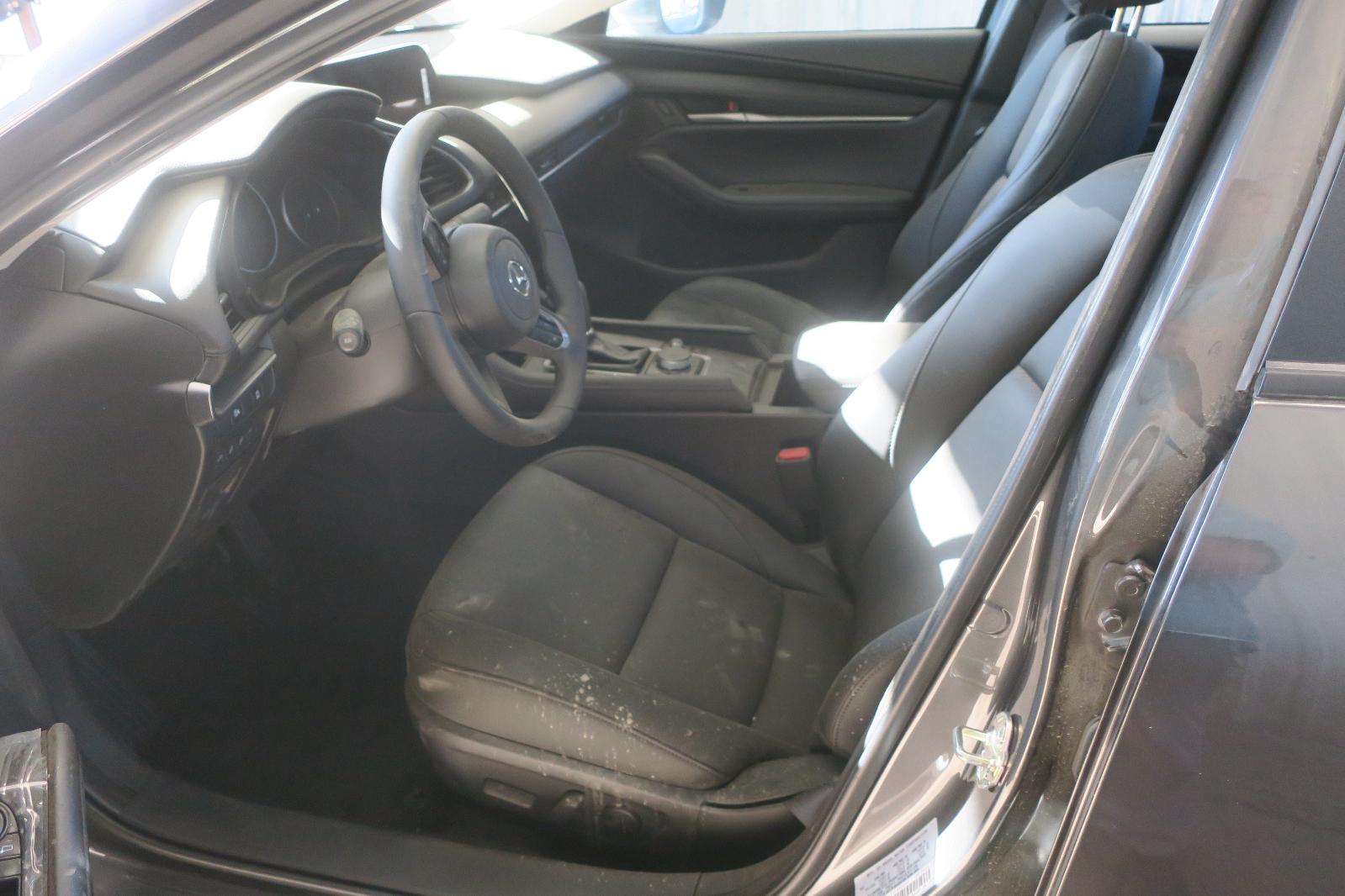 2026 Mazda Mazda3 -- Photo 5
