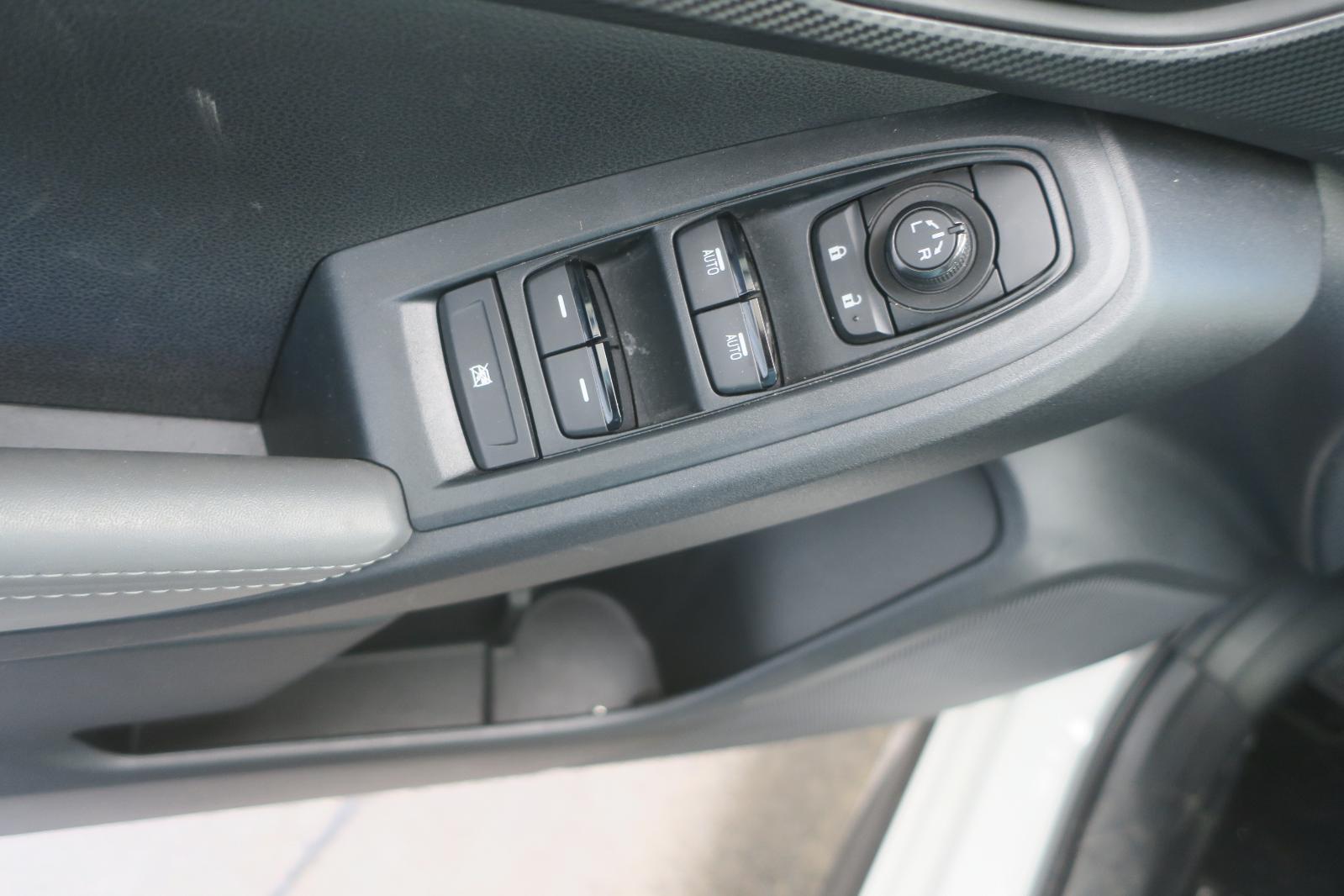 2024 Subaru XV Crosstrek -- Photo 9
