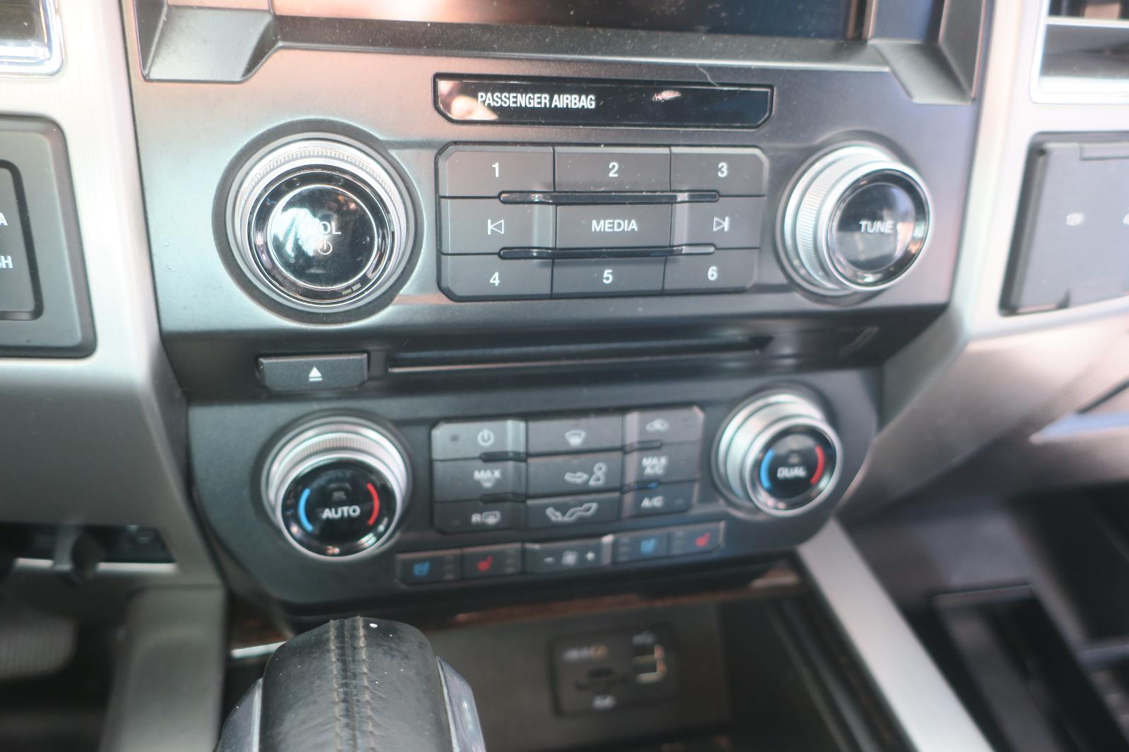2015 Ford F150 Pickup -- Photo 12