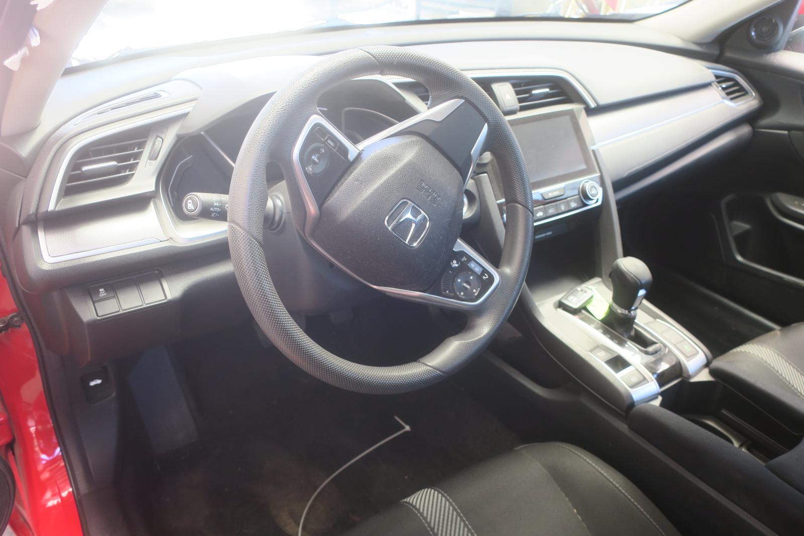 2016 Honda Civic -- Photo 6